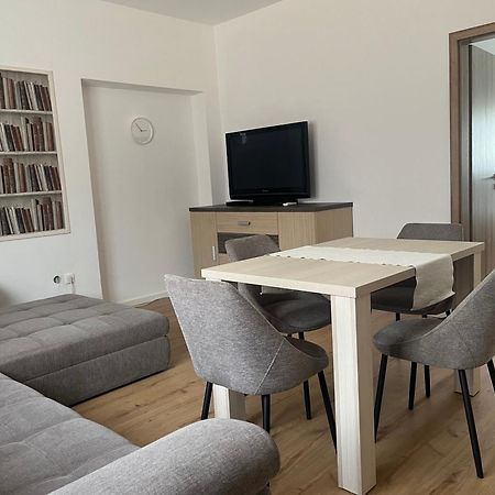 שיופוק Petita Garden Apartman מראה חיצוני תמונה