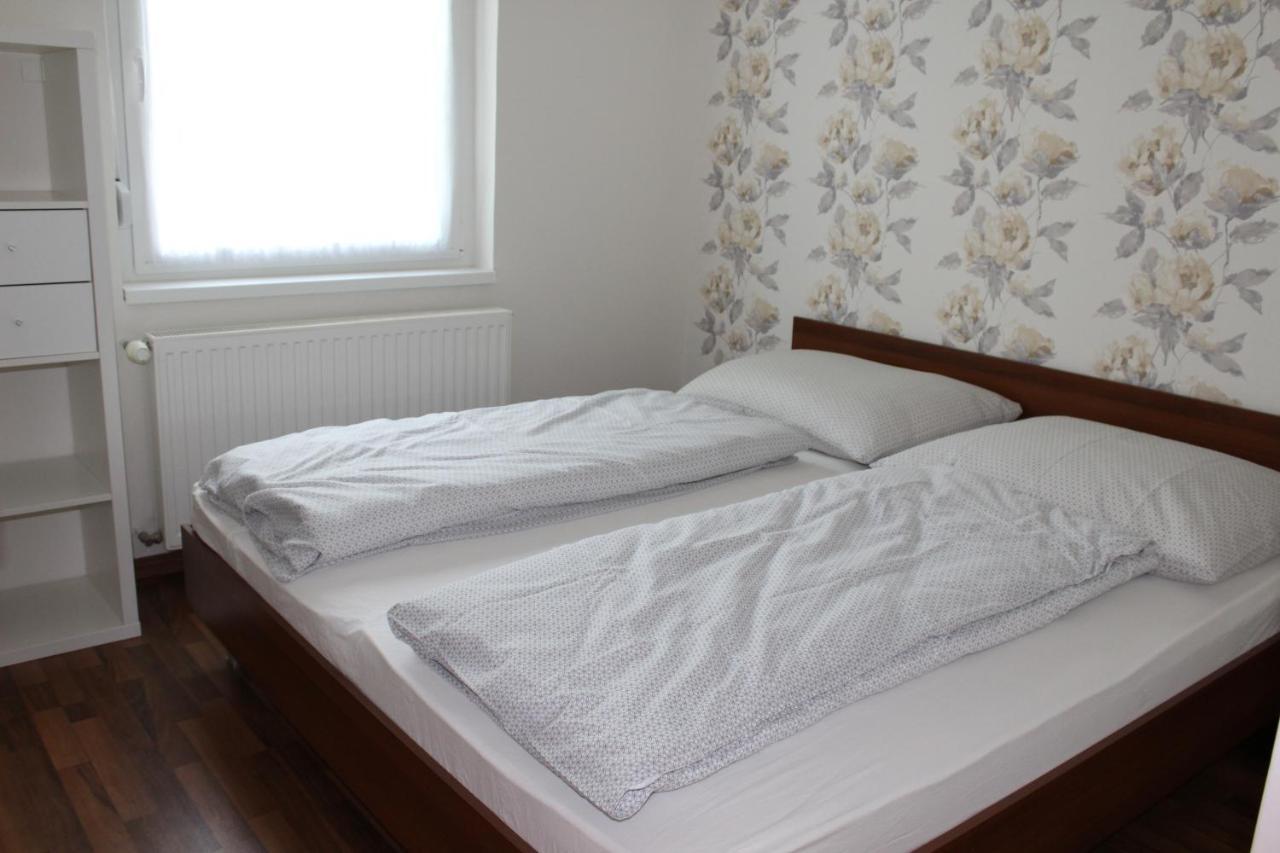 שיופוק Petita Garden Apartman מראה חיצוני תמונה